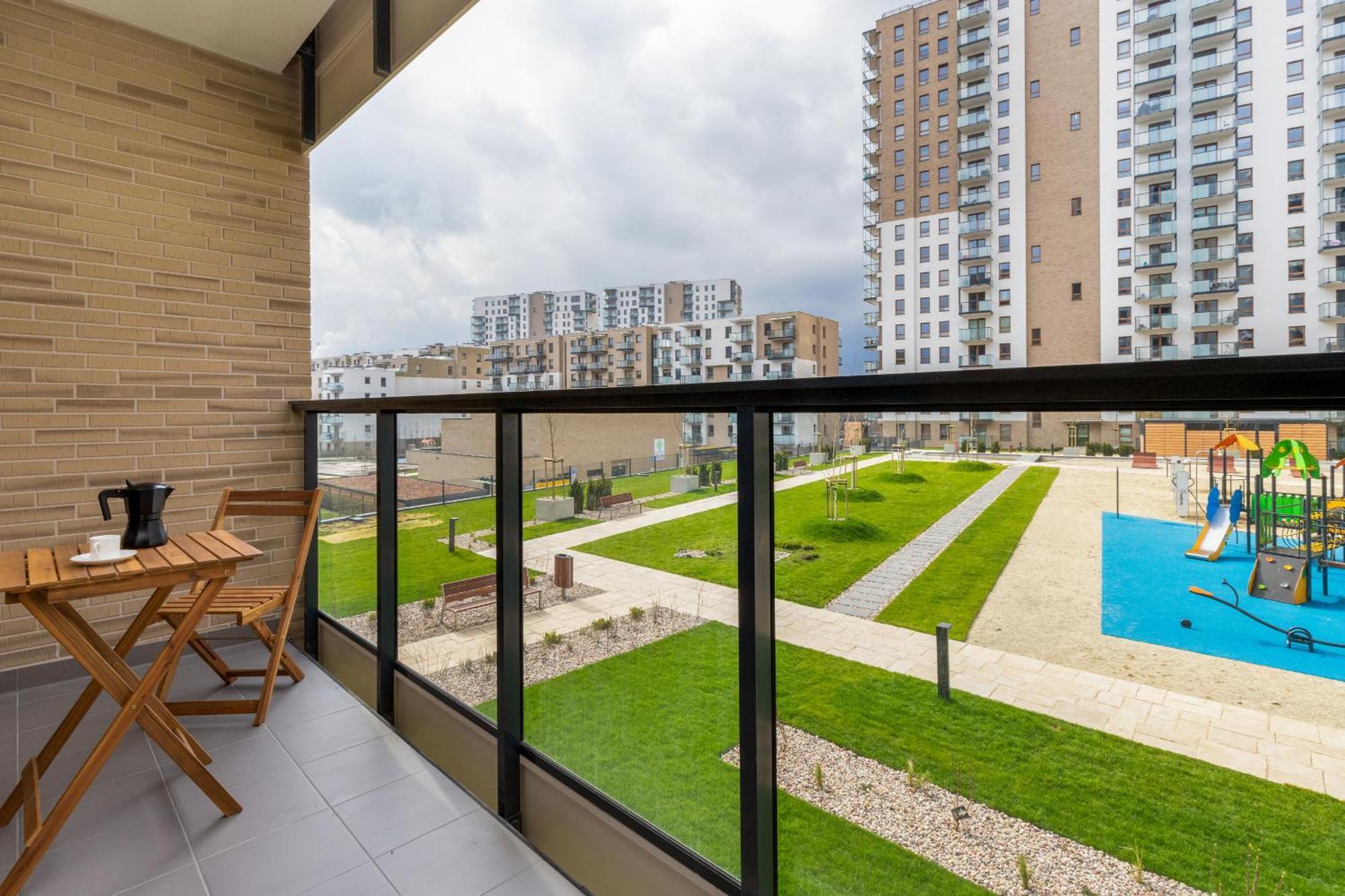 Nowa Letnica Comfortable Apartments With Balcony & Parking Gdansk By Noclegi Renters Eksteriør bilde